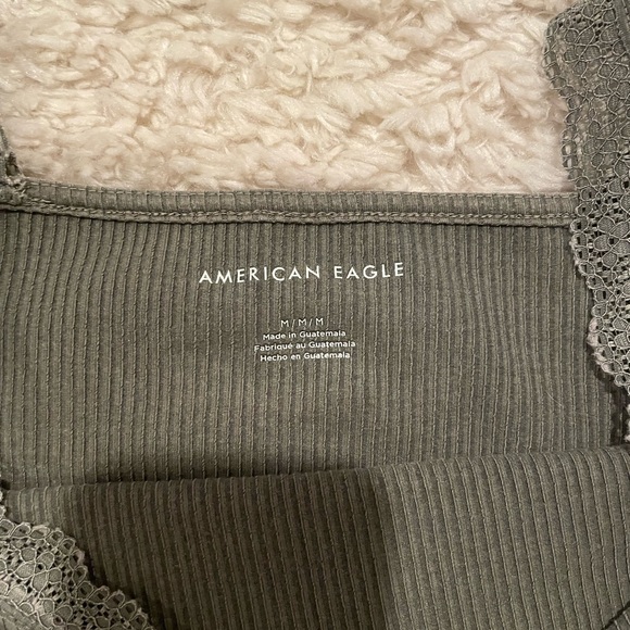 Cropped Tank Top - Picture 4 of 6